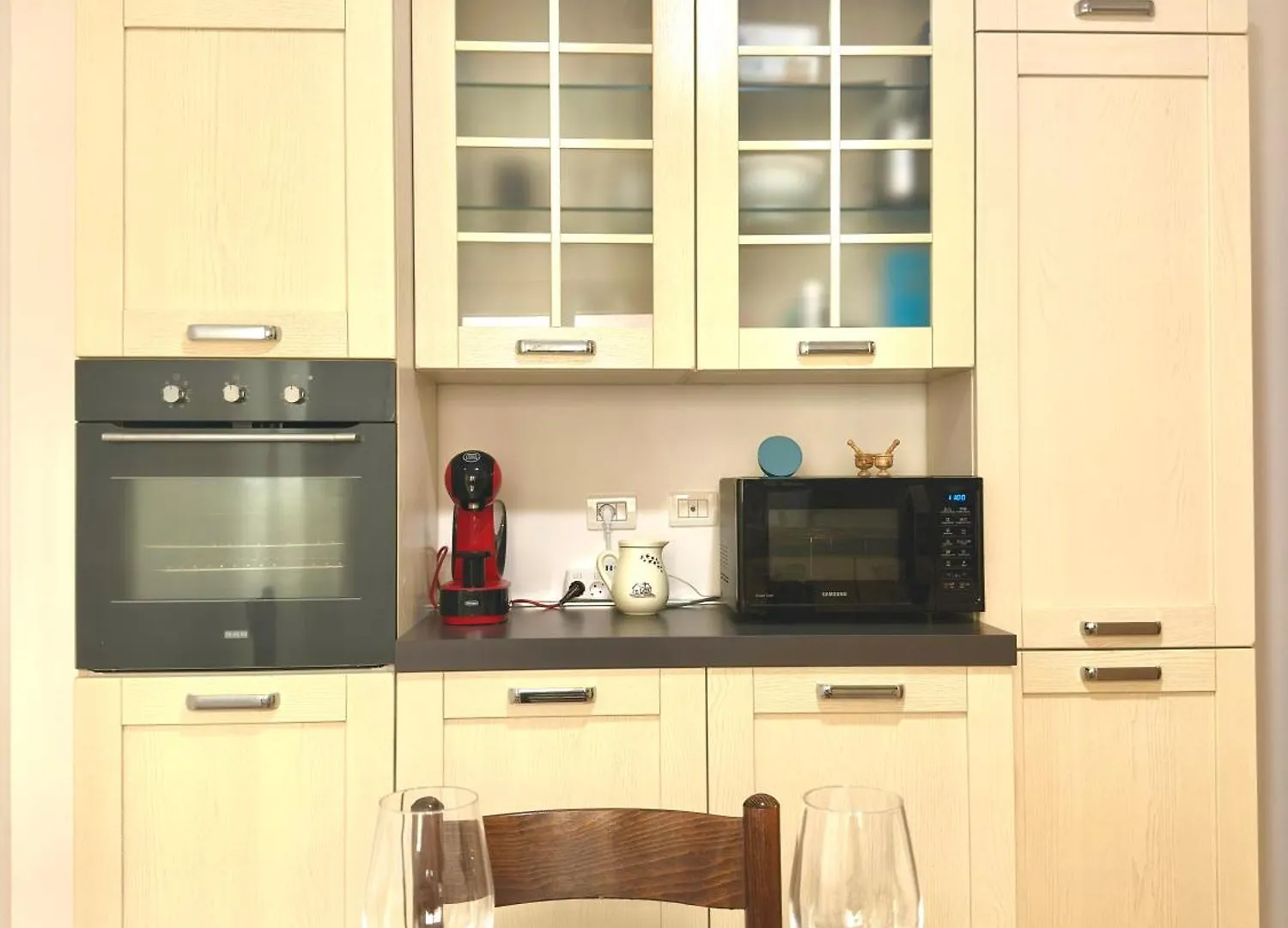 Apartment Dude House - Spacious New Flat Near Metro A Station Rome