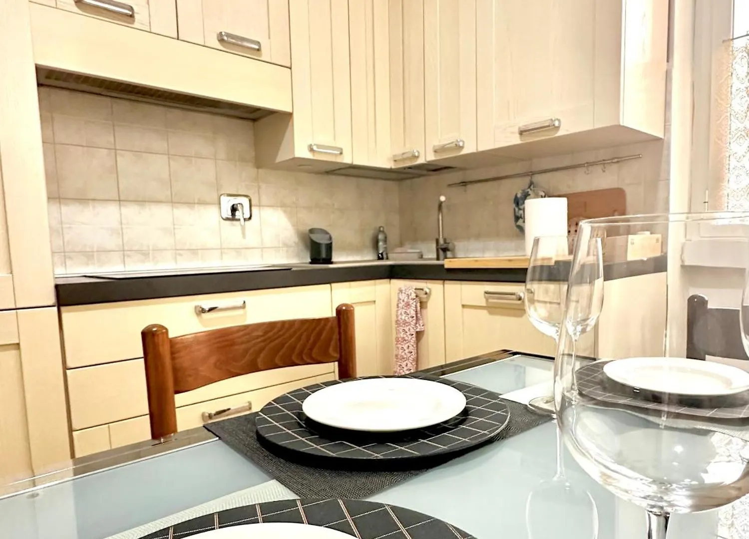 Dude House - Spacious New Flat Near Metro A Station Rome 0*,  Italy