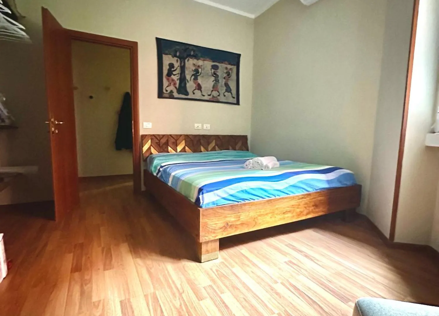 Dude House - Spacious New Flat Near Metro A Station Rome 0*,